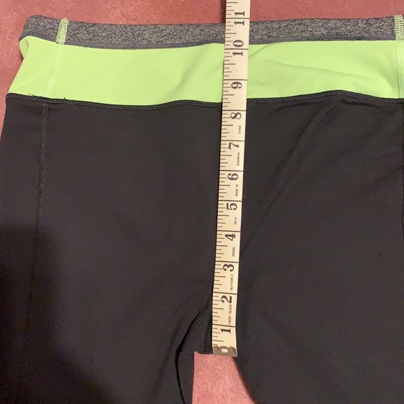 Victoria’s Secret VSX Workout Pants - Picture 6 of 6